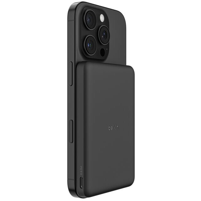 Внешний аккумулятор Belkin BoostCharge Slim Magnetic Power Bank 5K Black