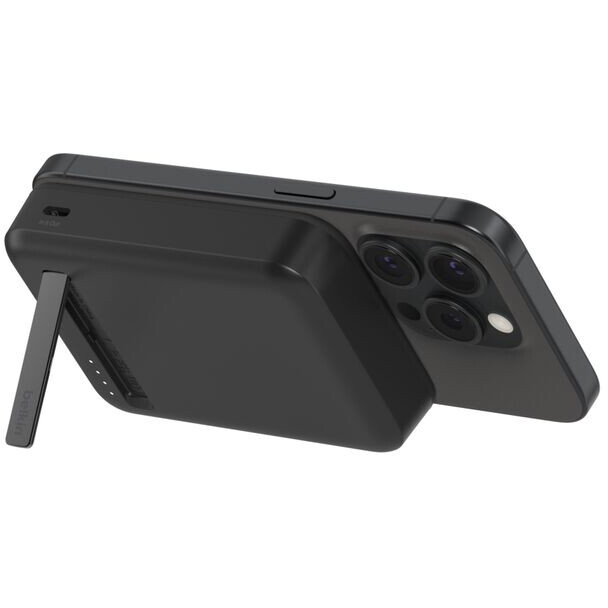Внешний аккумулятор Belkin BoostCharge Pro Magnetic Power Bank with Qi2 15W 10K Black - BPD008btBK - фото 4