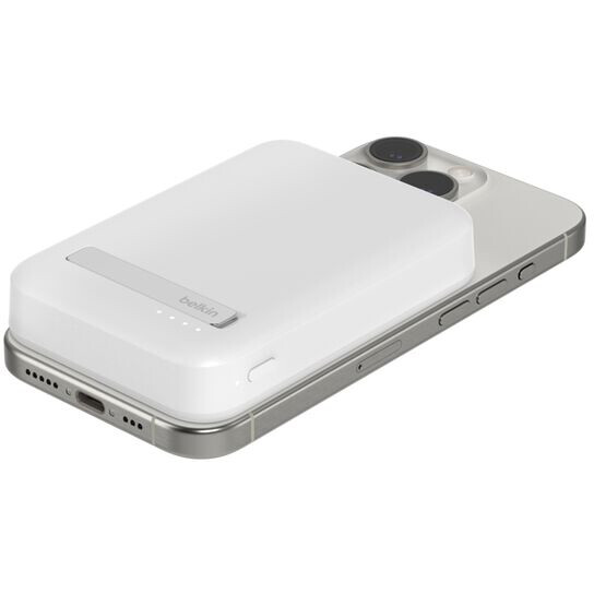 Внешний аккумулятор Belkin BoostCharge Pro Magnetic Power Bank with Qi2 15W 8K White - BPD007btWH - фото 4