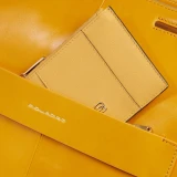 Сумка для ноутбука Piquadro Women's Laptop Bag for 15.6" Yellow (BD6680B2/G)