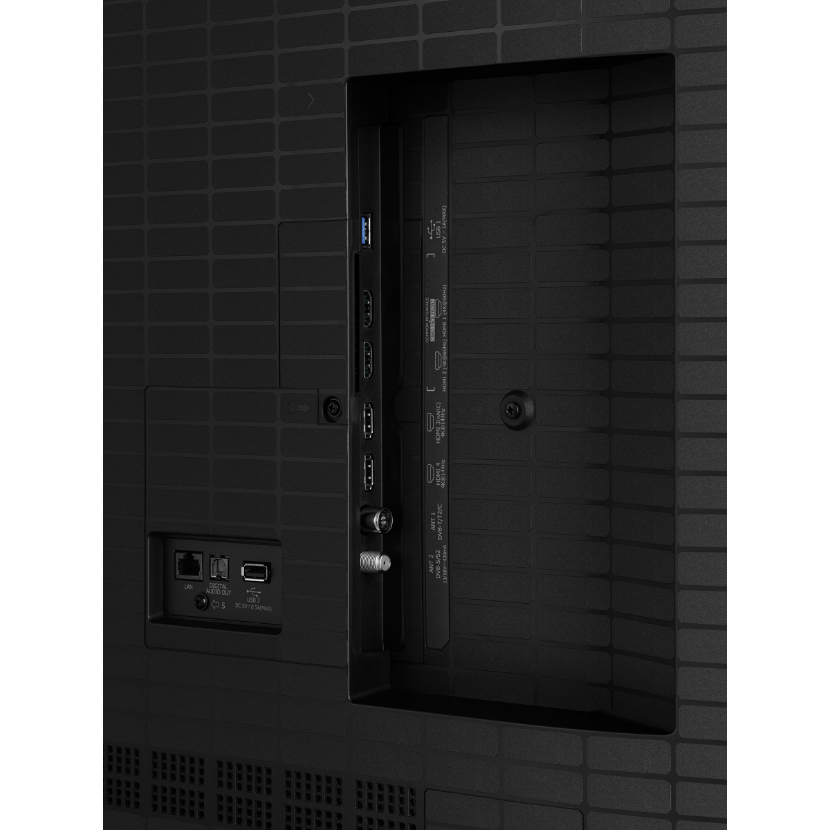 ЖК телевизор Hisense 55" 55U7S - фото 9