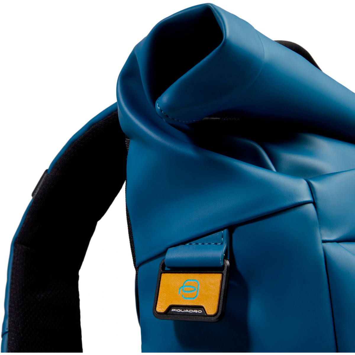 Рюкзак для ноутбука Piquadro Roll Top Backpack for Laptop 15.6 Blue (CA6291C2OW/AV) - фото 6
