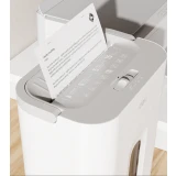 Уничтожитель бумаги (шредер) Deli ET011