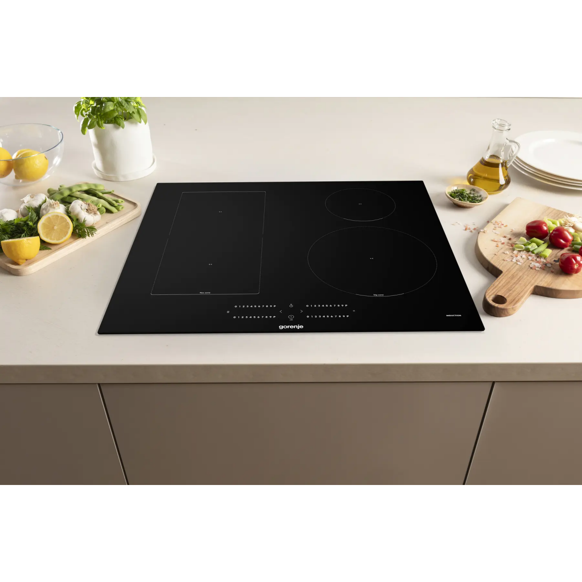 Индукционная варочная панель Gorenje GIC6422BSC - фото 8