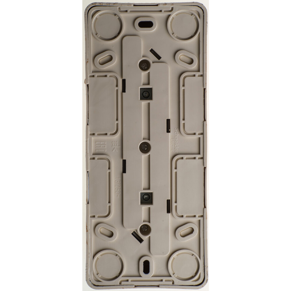 Электрическая розетка Systeme Electric Этюд PA16-012D - фото 3