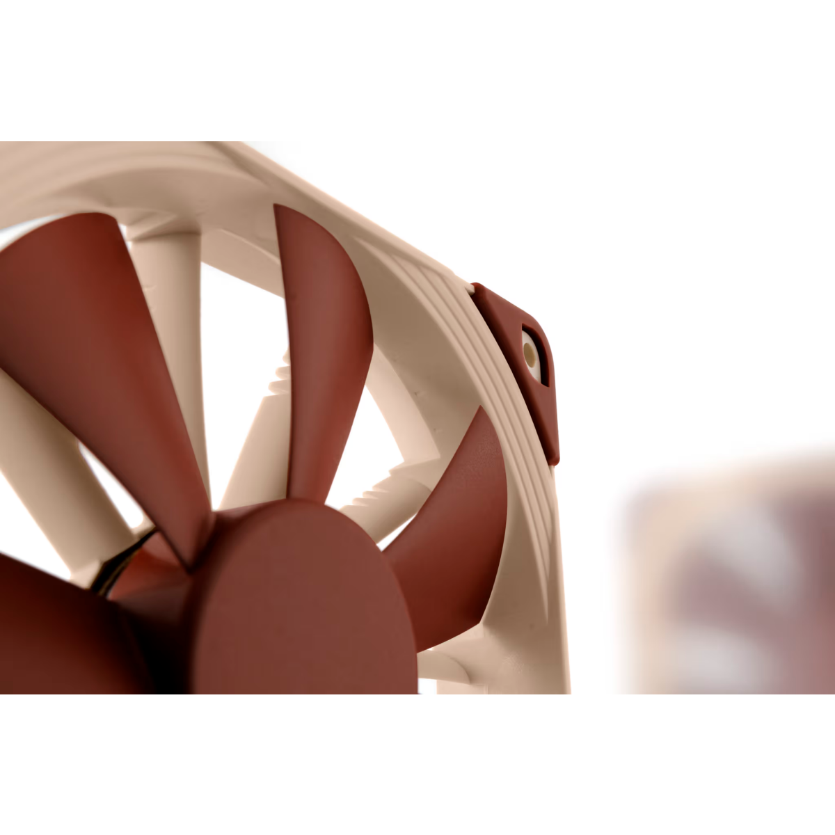 Вентилятор для корпуса Noctua NF-F12 PWM - фото 4