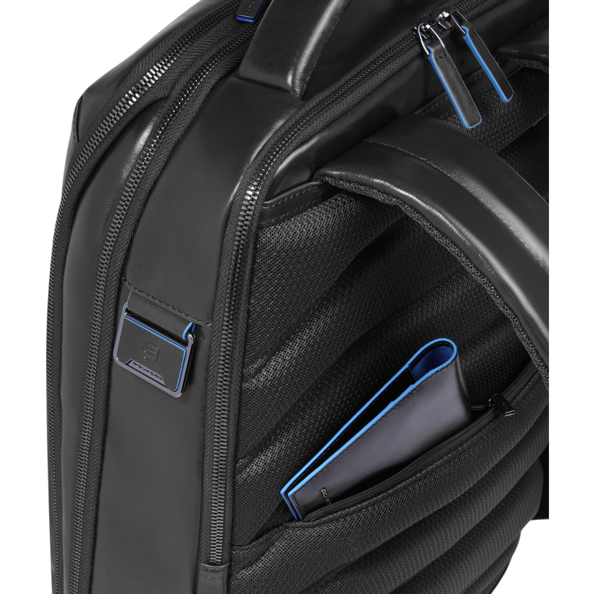 Рюкзак для ноутбука Piquadro Travel Laptop Backpack 15.6" Black (CA6817B2/N) - фото 4
