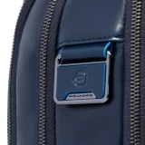 Рюкзак для ноутбука Piquadro Travel Laptop Backpack 15.6" Blue (CA6817B2/BLU2)