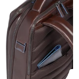 Рюкзак для ноутбука Piquadro Travel Laptop Backpack 15.6" Brown (CA6817B2/MO)