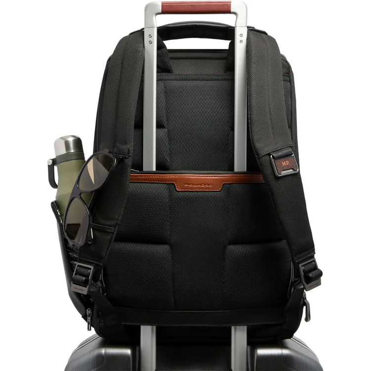 Рюкзак для ноутбука Piquadro Leather & Water-Resistant 15.6" Black (CA7279W150/N) - фото 5