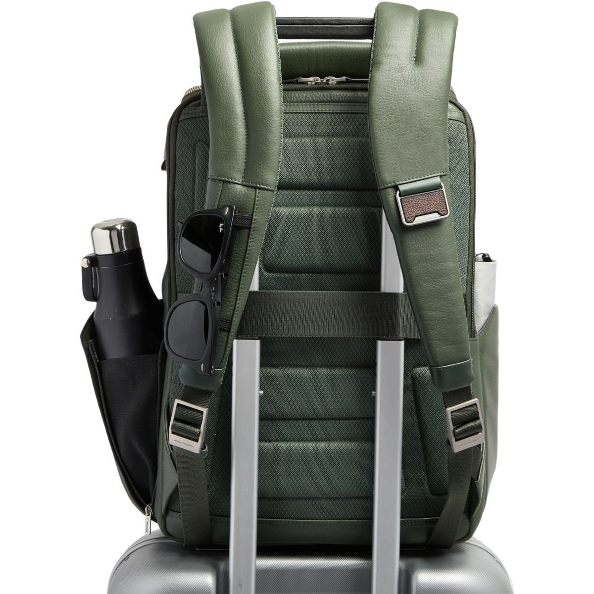 Рюкзак для ноутбука Piquadro Leather Cabin with 15.6" Laptop Pocket Green (CA7159W144/VE) - фото 8
