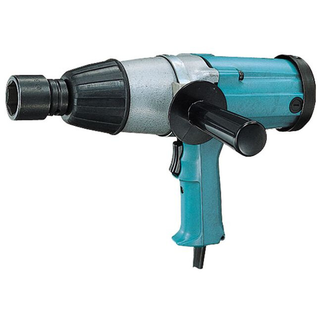 Гайковёрт Makita 6906