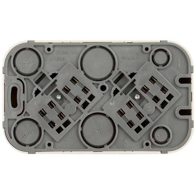 Электрическая розетка Legrand Quteo 782233 - фото 3